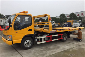 鄂州哪里有拖车服务